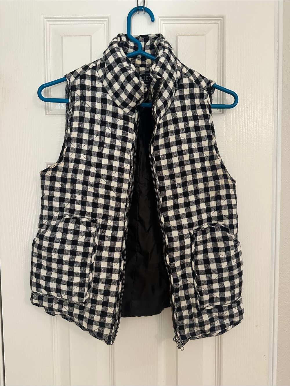 BE COOL Black & White Gingham Quilted Puffer Vest